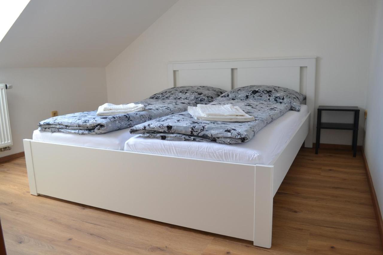 Apartman Benesovka Vacov Esterno foto